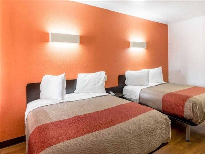 Motel 6 Seguin Tx Esterno foto