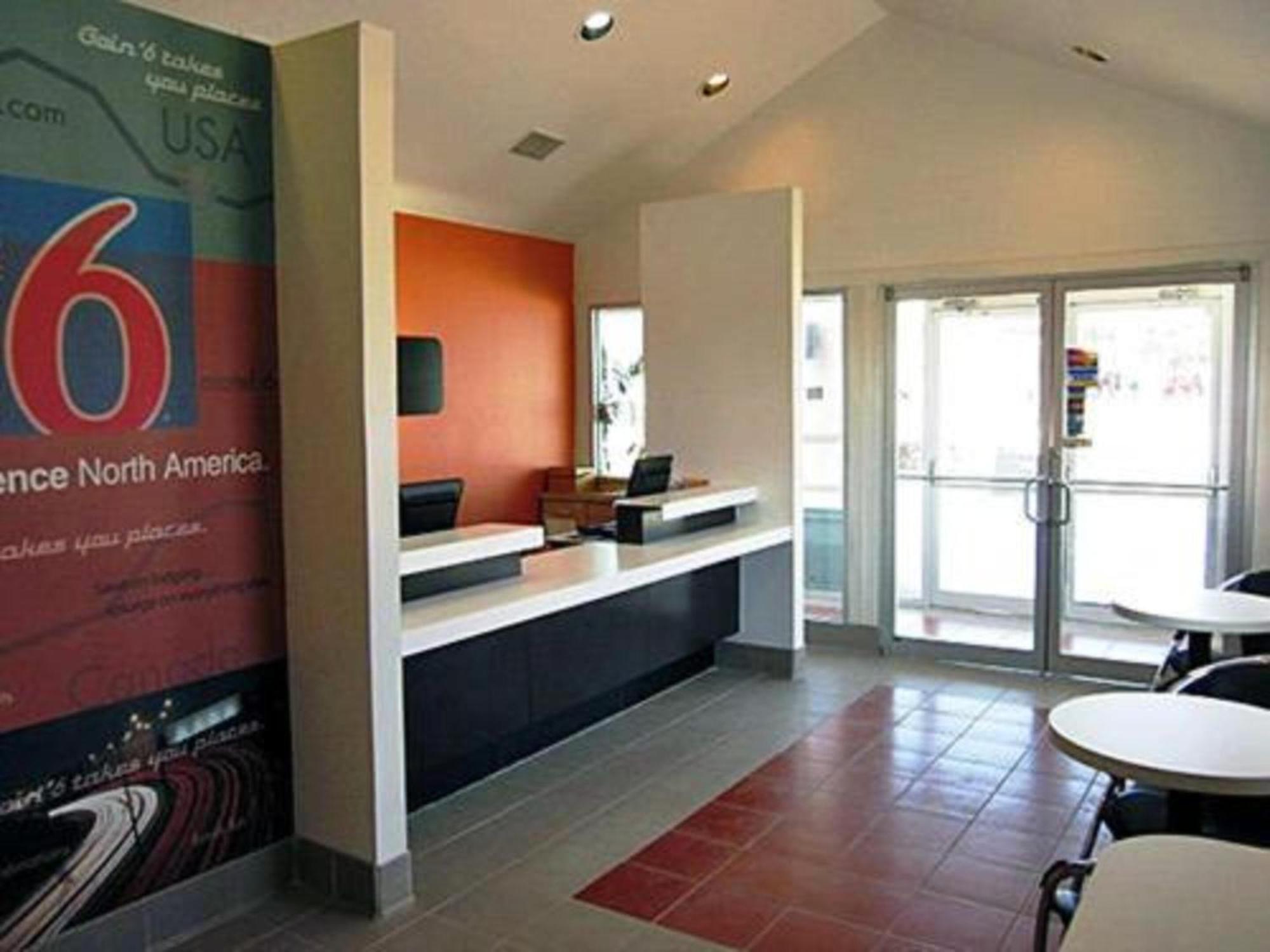 Motel 6 Seguin Tx Esterno foto
