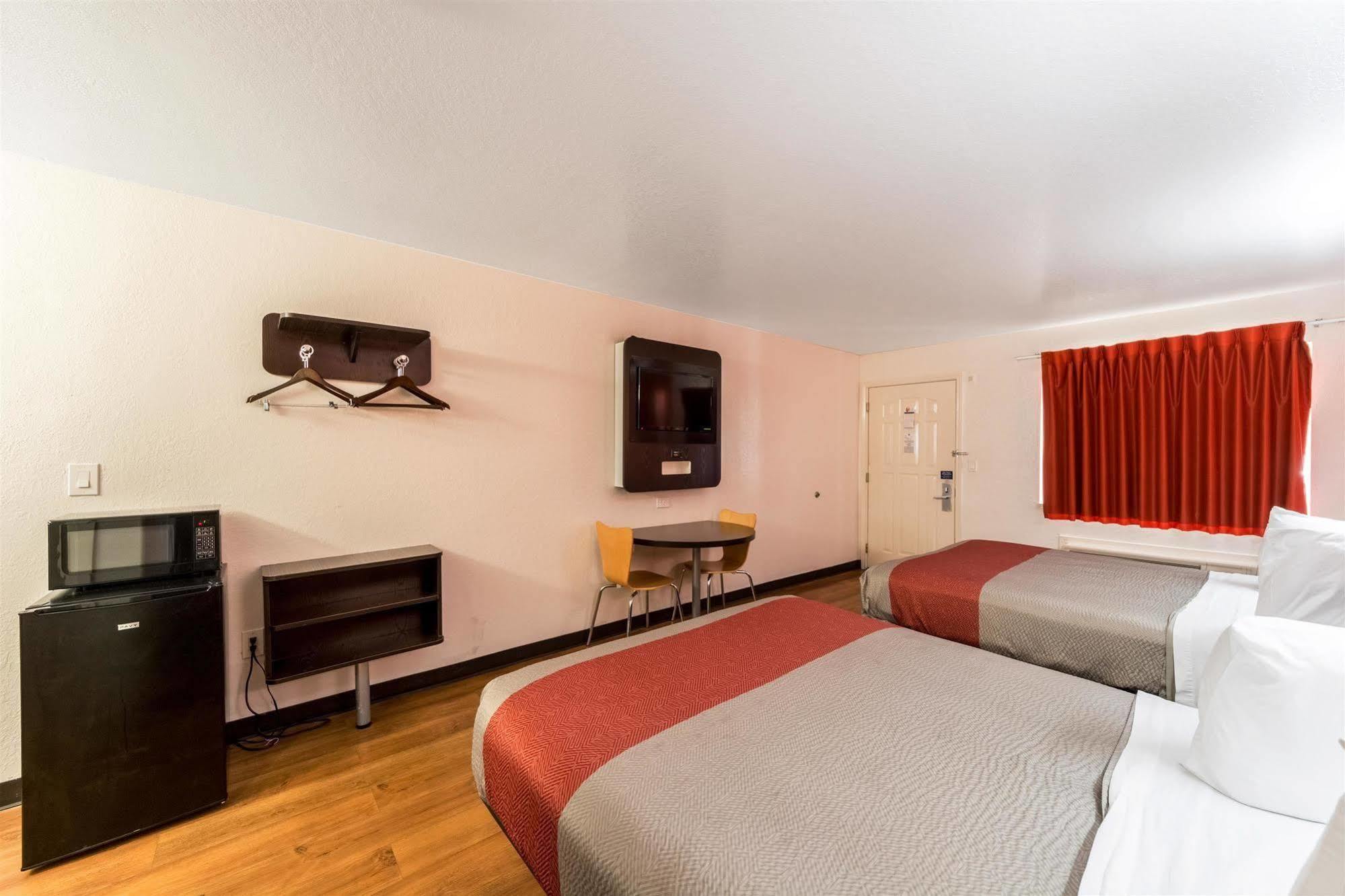 Motel 6 Seguin Tx Esterno foto