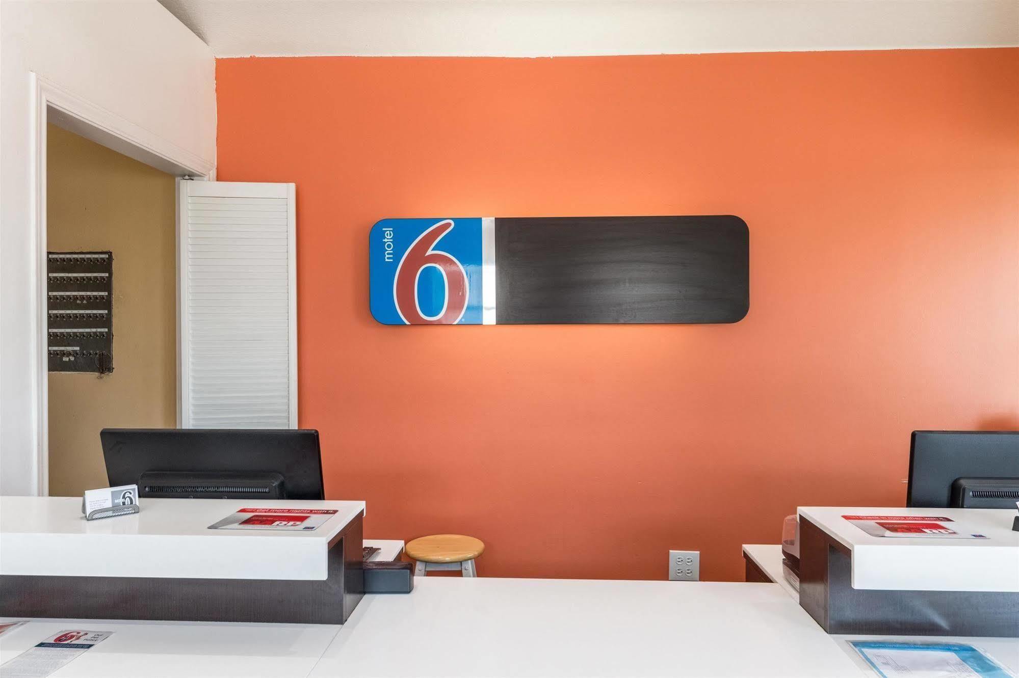 Motel 6 Seguin Tx Esterno foto
